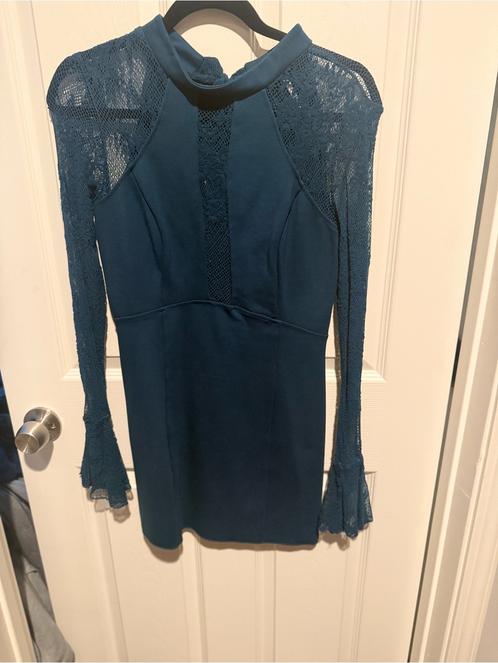 Teal Lace-Trim Long Sleeve Sheath Dress